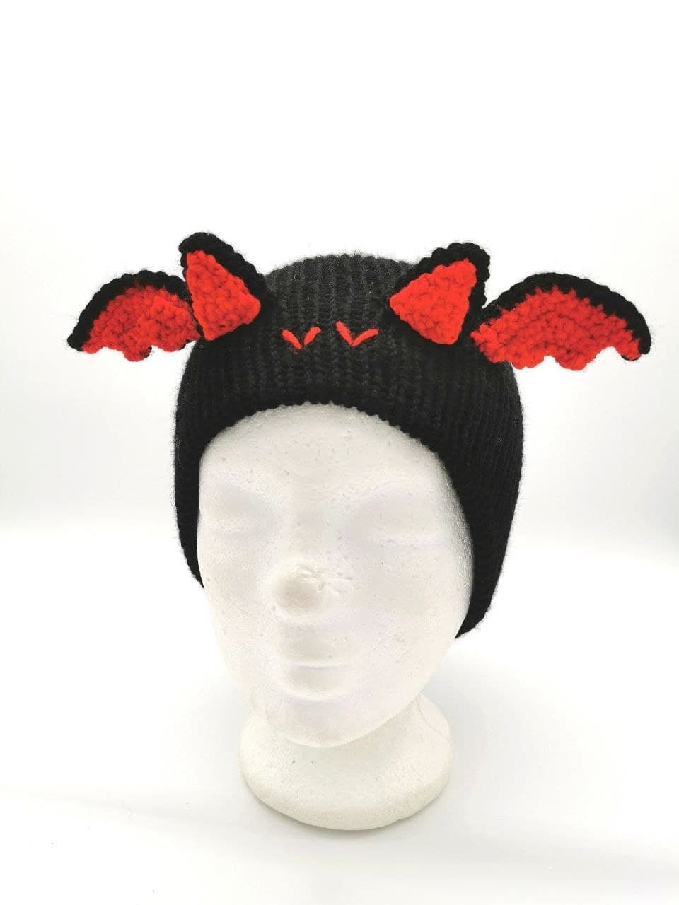 Fledermaus Mütze Handgemachte Alternative Kleidung Für Dein Goth Dress Fledermaus Mütze Handgemachte Alternative Kleidung Für Dein Goth Dress von LusAmigurumi