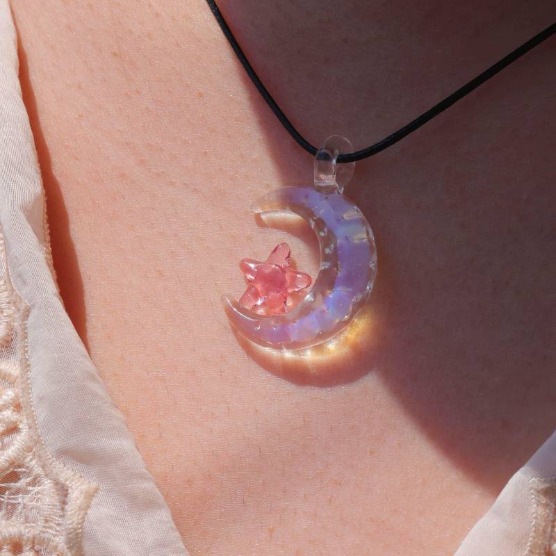Handgemachte Glas Mond Mit Stern Anhänger, Halskette, Crescent New Moon Einzigartiges Geschenk Für Sie, Charmanter Schmuck von Lushmade