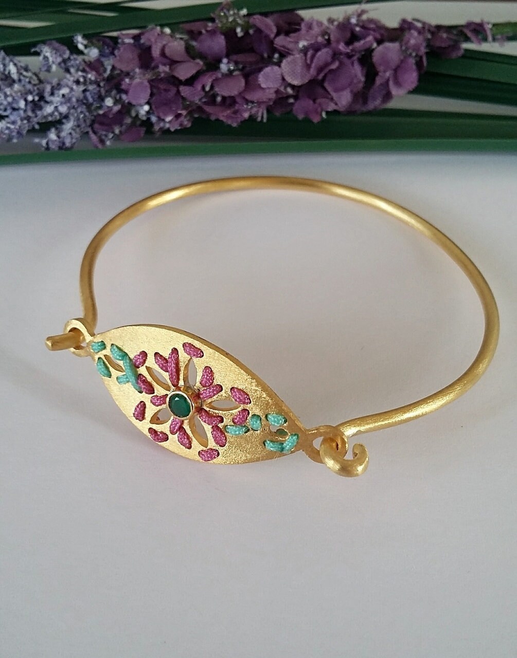 Blumen Armreif, Boho Handgemacht, Silber, Bunte Armreifen, Gestickter Stapelarmband-Armband, Augenarmband, Geschenk Für Naturliebhaber Blumen Armreif, Boho Handgemacht, Silber, Bunte Armreifen, Gestickter Stapelarmband-Armband, Augenarmband, Geschenk Für Naturliebhaber von LussuMarsoJewelry