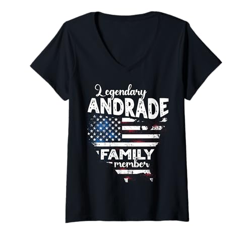 Damen Name Andrade US Flagge Andrade Nachname Andrade T-Shirt mit V-Ausschnitt Damen Name Andrade US Flagge Andrade Nachname Andrade T-Shirt mit V-Ausschnitt von Lustige Familie Andrade Sprüche Herren Damen