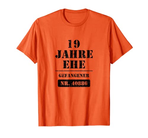 Herren 19 Jahre Ehe - Gefangener - verheiratet Hochzeitstag T-Shirt Herren 19 Jahre Ehe - Gefangener - verheiratet Hochzeitstag T-Shirt von Lustige Hochzeitstagsgeschenke