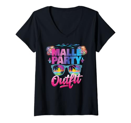 Damen Malle Party Gruppenshirt Frauen Mallorca Outfit Damen Party T-Shirt mit V-Ausschnitt Damen Malle Party Gruppenshirt Frauen Mallorca Outfit Damen Party T-Shirt mit V-Ausschnitt von Lustige Party Köstüme Frauen Männer Urlaub