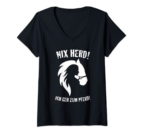 Damen Nix Herd! ich geh zum Pferd! Lustiger Spruch mit Reiterin T-Shirt mit V-Ausschnitt Damen Nix Herd! ich geh zum Pferd! Lustiger Spruch mit Reiterin T-Shirt mit V-Ausschnitt von Lustige Pferdesprüche und Reiter Spruch Ideen