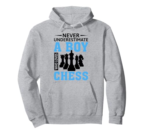 Never Underestimate A Boy Who Loves Chess Pullover Hoodie von Lustige Schachspieler Geschenke Chess by DIMMERCH