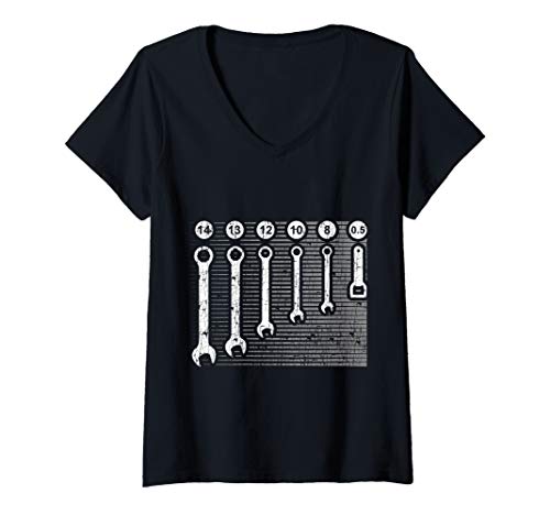 Damen Handwerker-Shirt - KFZ-Mechatroniker Geschenk Motiv-Sprüche T-Shirt mit V-Ausschnitt Damen Handwerker-Shirt - KFZ-Mechatroniker Geschenk Motiv-Sprüche T-Shirt mit V-Ausschnitt von Lustige T-Shirts für talentierte Heimwerker