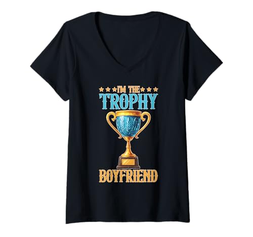 Damen I'm The Trophy Boyfriend Selbstbewusstes Mann attraktiv T-Shirt mit V-Ausschnitt Damen I'm The Trophy Boyfriend Selbstbewusstes Mann attraktiv T-Shirt mit V-Ausschnitt von Lustiger Freund Witz -Gag -Idee