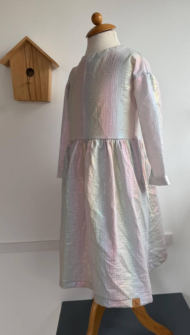 Kleid Aus Musselin Lange Tinka Langärmeliges Musselinkleid Für Babys Und Kids in Größen 62-140 Jacqard Oder Besticktem von LutzundLisbeth
