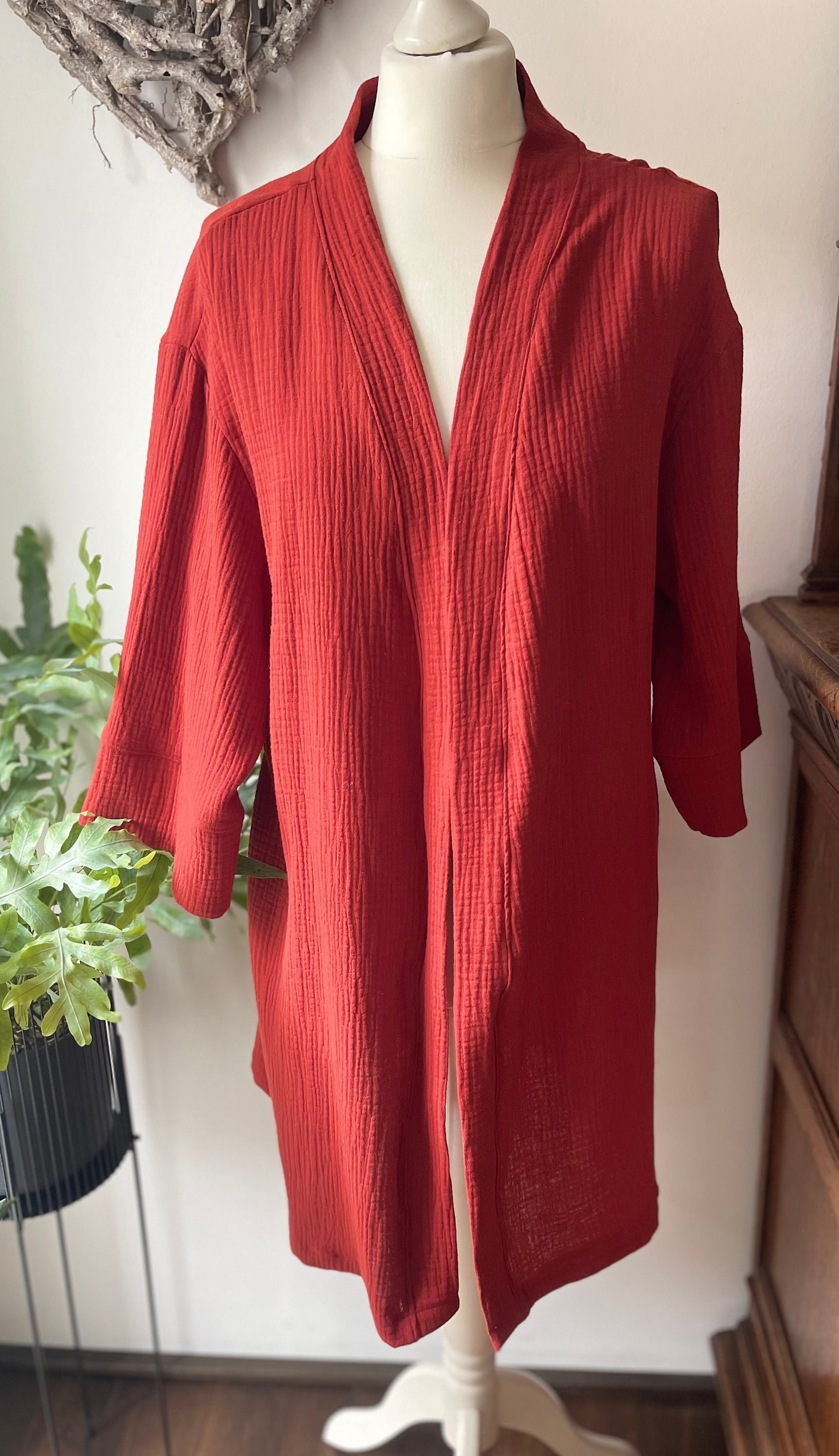 Kurzer Kimono Aus Musselin Jacke Im Kimonostyle Kurz Farben | Gelb - Und Naturtöne Wählbar Kurzer Kimono Aus Musselin Jacke Im Kimonostyle Kurz Farben | Gelb - Und Naturtöne Wählbar von LutzundLisbeth