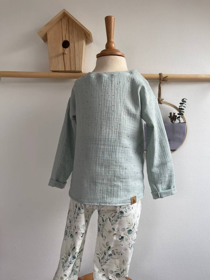 Shirt Aus Musselin Langarmshirt Lange Thilda Kindershirt Mit Langen Ärmeln in Gr. 50-164 Und Vielen Farben Wählbar Shirt Aus Musselin Langarmshirt Lange Thilda Kindershirt Mit Langen Ärmeln in Gr. 50-164 Und Vielen Farben Wählbar von LutzundLisbeth