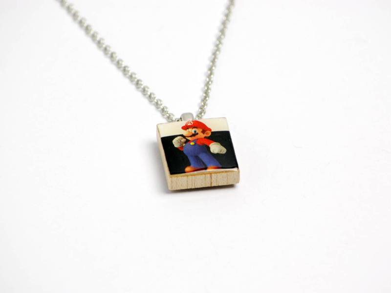 Upcycled Mario Halskette in Silber von LuvCherie