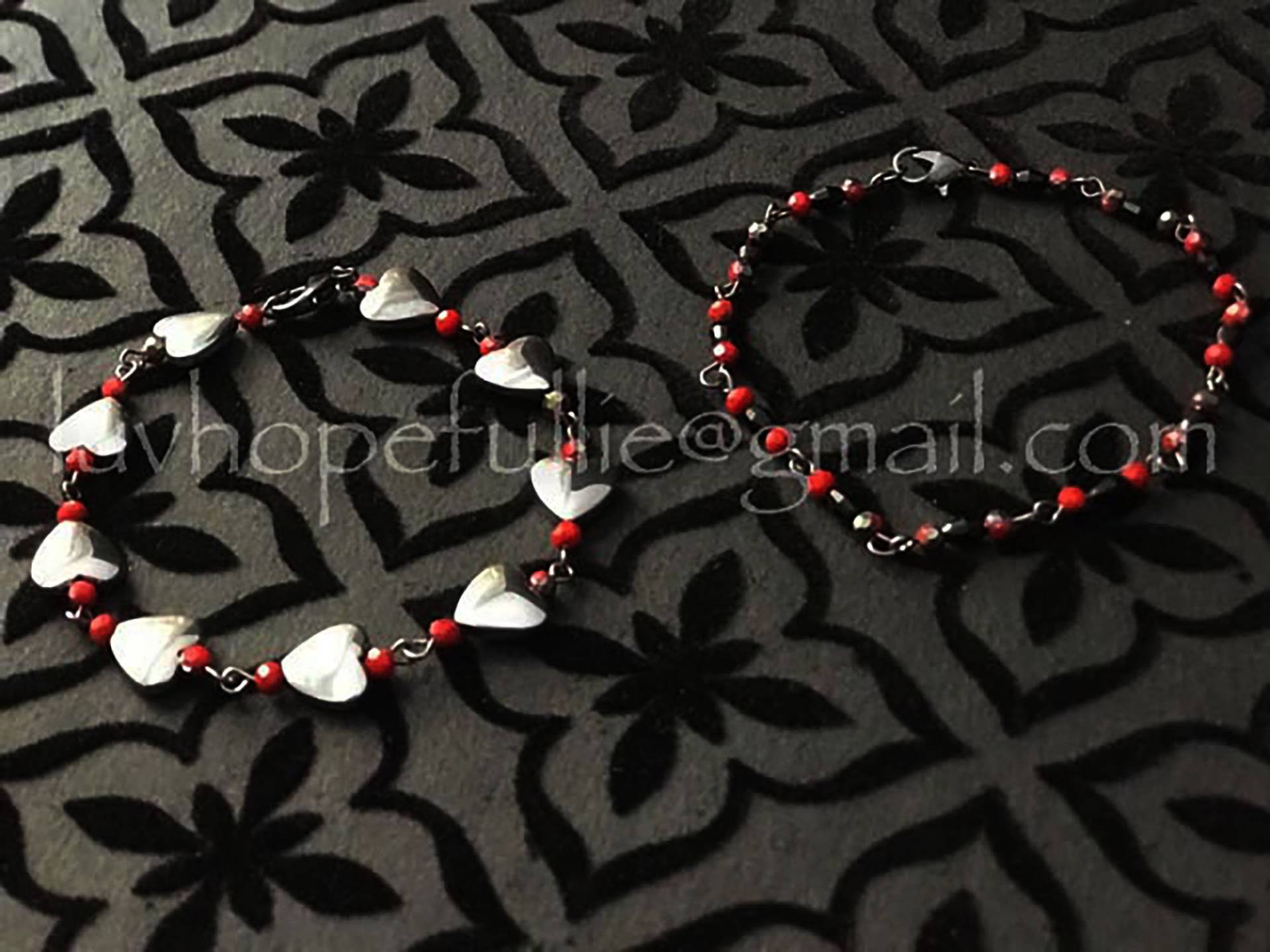 Hämatit Herz Perlen Armband Hämatit Herz Perlen Armband von LuvHopefullie