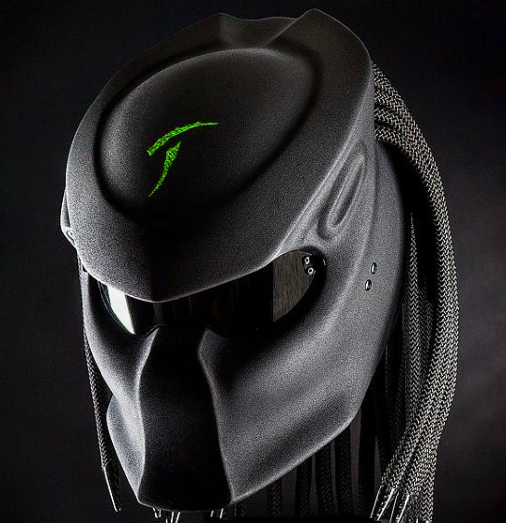 Benutzerdefinierter Predator Motorcyle Helm Handbemalt Grünes Logo Curving | Dot Und Ece Geprüft Benutzerdefinierter Predator Motorcyle Helm Handbemalt Grünes Logo Curving | Dot Und Ece Geprüft von LuxBearCustom