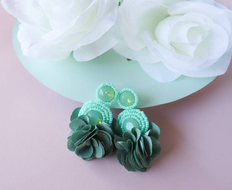 Blumen Quasten Ohrringe Perlen Strass Statement Ohrringe Blumen Quasten Ohrringe Perlen Strass Statement Ohrringe von LuxStoreDr