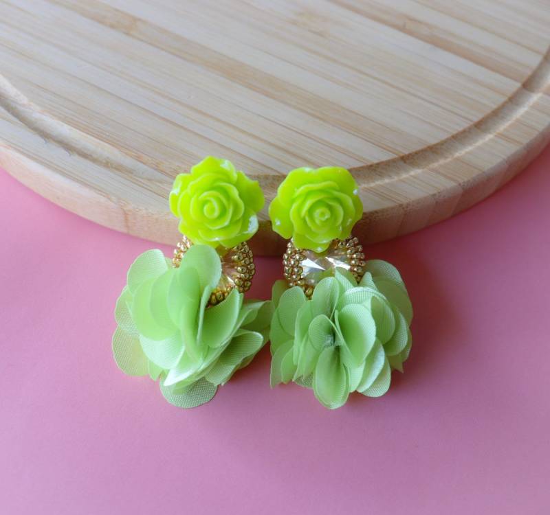 Lime Grün Blume Quaste Ohrringe Perlen Kristall Boho Schmuck Lime Grün Blume Quaste Ohrringe Perlen Kristall Boho Schmuck von LuxStoreDr
