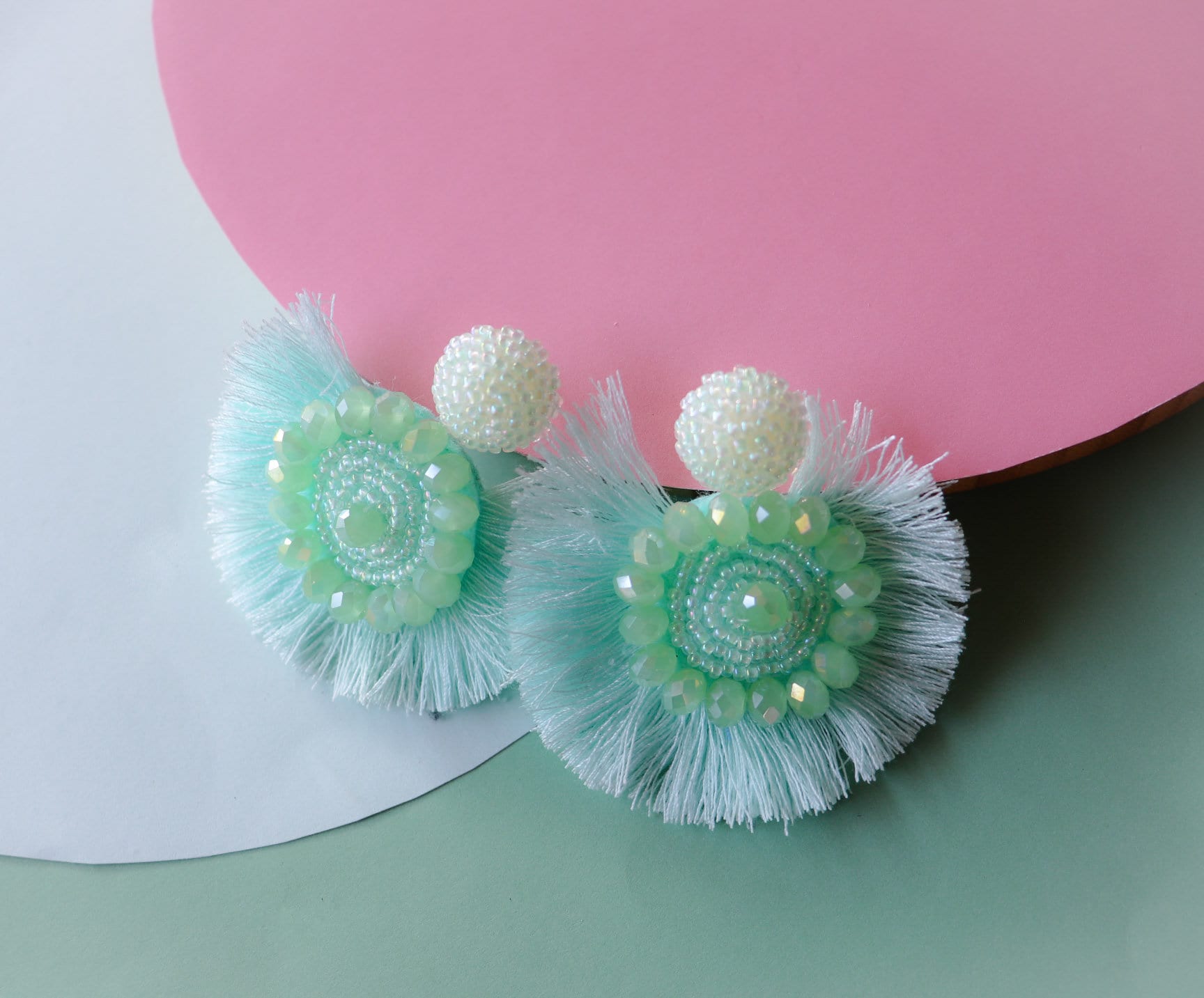 Mintgrüne Quasten Ohrringe Handgemachter Perlen Boho Statement Schmuck Mintgrüne Quasten Ohrringe Handgemachter Perlen Boho Statement Schmuck von LuxStoreDr