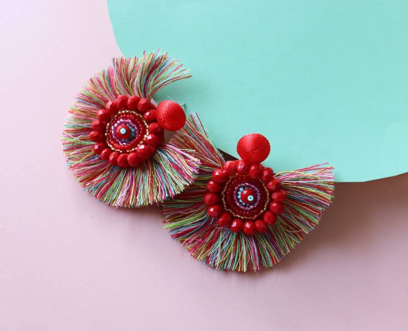 Regenbogen Quasten Ohrringe Handgemachte Perlen Fransen, Boho Schmuck Regenbogen Quasten Ohrringe Handgemachte Perlen Fransen, Boho Schmuck von LuxStoreDr