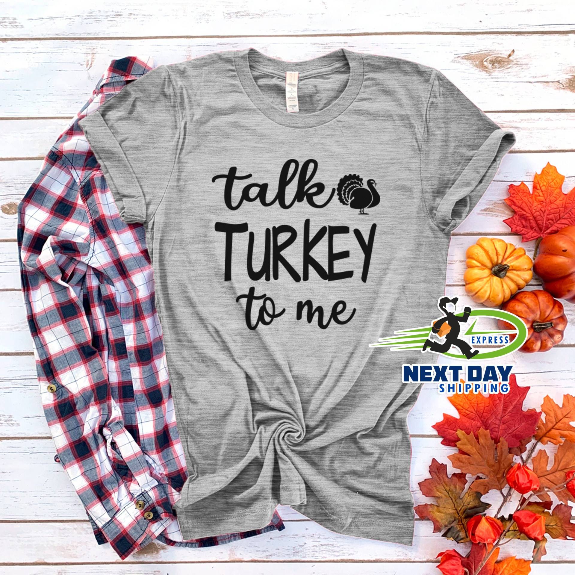 Lustiges Türkei Shirt, Talk Turkey To Me, Thanksgiving T-Shirt, Herren Herbst T-Shirt von Luxbotic