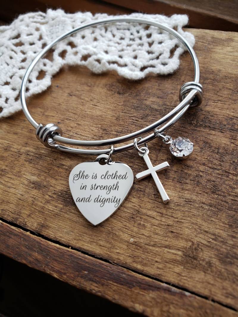 Abitur Geschenk Für Mädchen, Konfirmation Sie Ist in Stärke Und Würde Bekleidet, Sprichwörter Frau, Christliches Teenager Mädchen von LuxedesignsbySarah