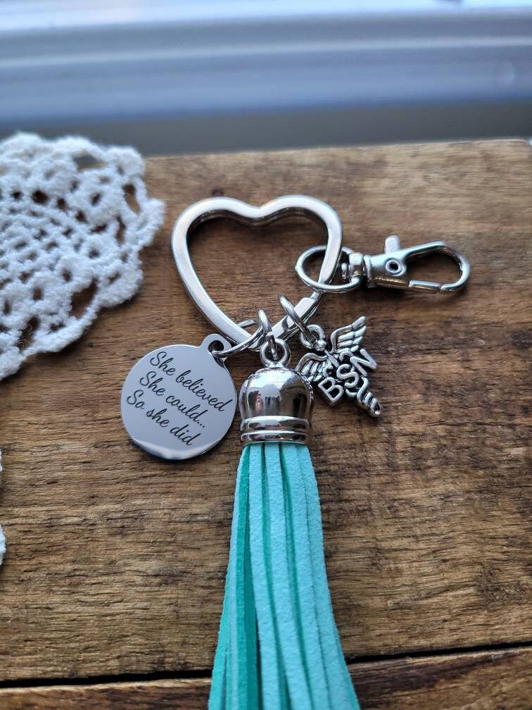 Abschlussgeschenk, Sie Glaubte, Könnte Es Also Tun, Krankenschwester-Abschlussgeschenk, Krankenschwester-Feststeckzeremonie, Abschlussgeschenk Für von LuxedesignsbySarah