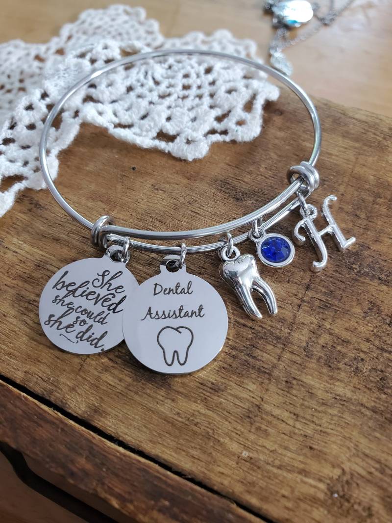 Abschlussgeschenk Für Zahnarzthelferin, Geschenk Zur Zahnärztin, Sie Glaubte, Könnte Es, Personalisierte Da-Abschlussgeschenk von LuxedesignsbySarah