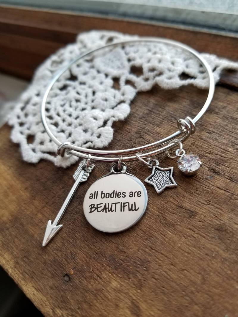 Alle Körper Sind Schön Charm Armband | Body Positive Schmuck | Bopo Geschenk Für Teen, Mädchen Selbstliebe-Inspirierendes von LuxedesignsbySarah