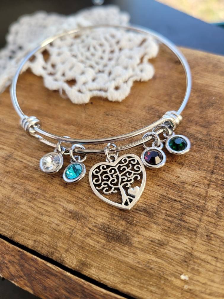 Baum Des Lebens Armband, Personalisiertes Geschenk Für Mutter, Oma, Geburtsstein Familienbaum Enkelkinder von LuxedesignsbySarah
