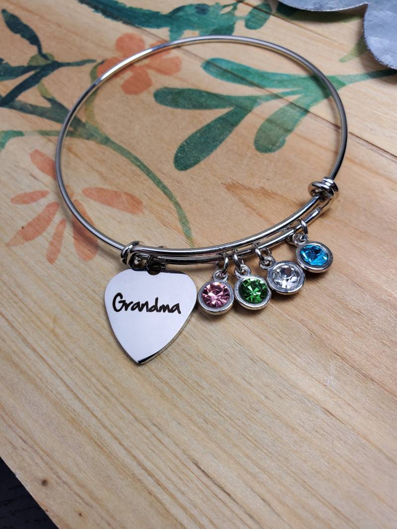 Personalisiertes Geschenk Für Oma, Oma Geburtsstein Armband, Großmutter Geschenke, Geschenke Personalisierter Schmuck von LuxedesignsbySarah