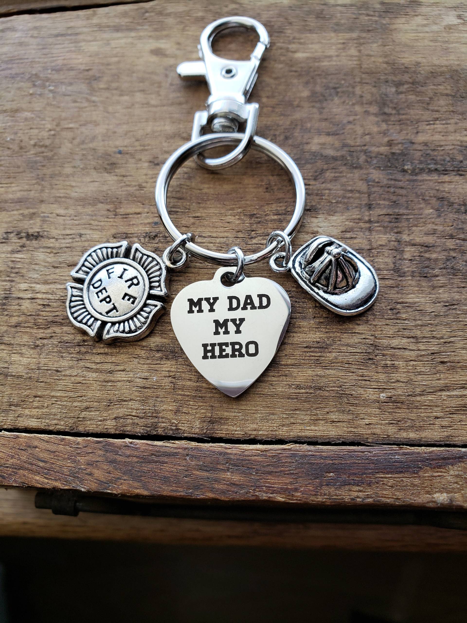 Vatertagsgeschenk Für Feuerwehrmann, Geschenk Papa, Feuerwehrmann Papa Schlüsselanhänger, Vatertagsschlüsselanhänger, Linie Rote von LuxedesignsbySarah