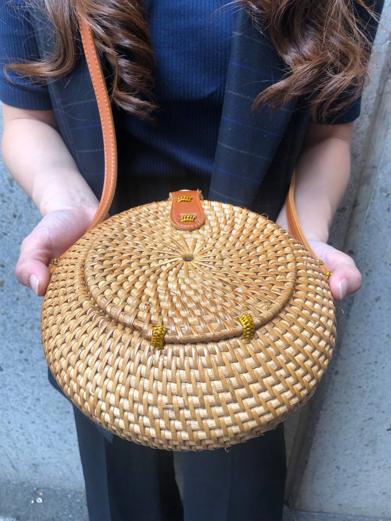 Handgewebte Krug Rattan Tasche Braun Handgewebte Krug Rattan Tasche Braun von Luxeel