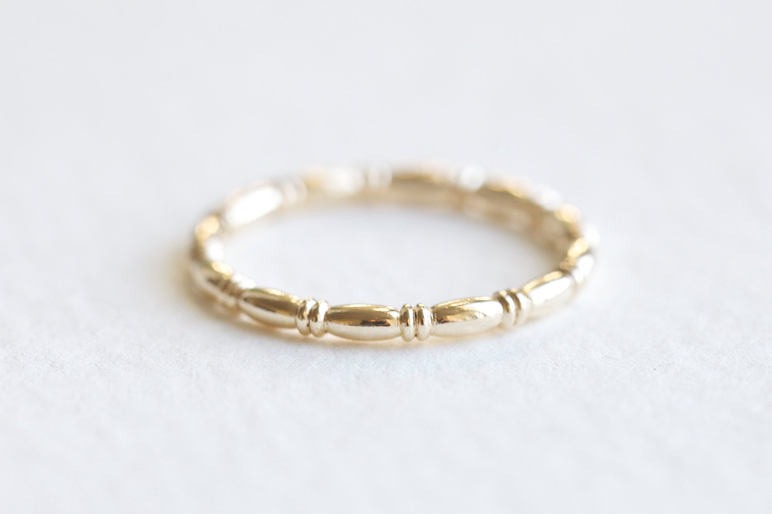 14K Gold Filled Muster Stapelring - 14K Gf Dünner in Größe 57 Und 7, Midiring, Knöchelring 14K Gold Filled Muster Stapelring - 14K Gf Dünner in Größe 57 Und 7, Midiring, Knöchelring von Luxem