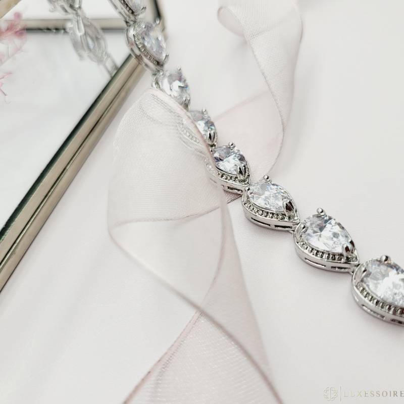 Damen Zirkonia Armband Valentinsgeschenk Geschenke Für Sie Braut Hochzeit Damen Zirkonia Armband Valentinsgeschenk Geschenke Für Sie Braut Hochzeit von Luxessoire