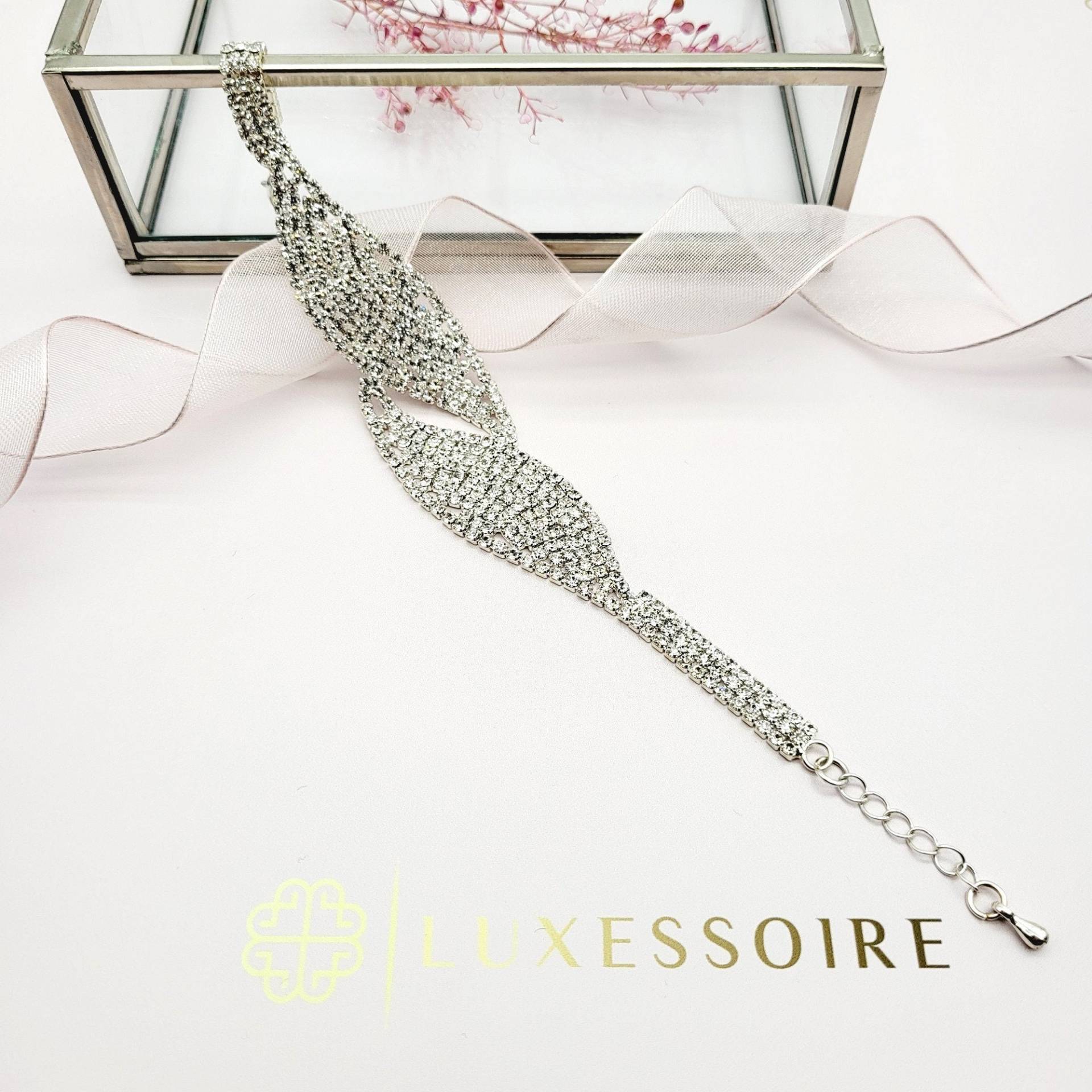 Damen Silber Armband Glamouröser Valentinsgeschenk Geschenk Geschenke Für Sie Armschmuck Brautarmband Damen Silber Armband Glamouröser Valentinsgeschenk Geschenk Geschenke Für Sie Armschmuck Brautarmband von Luxessoire