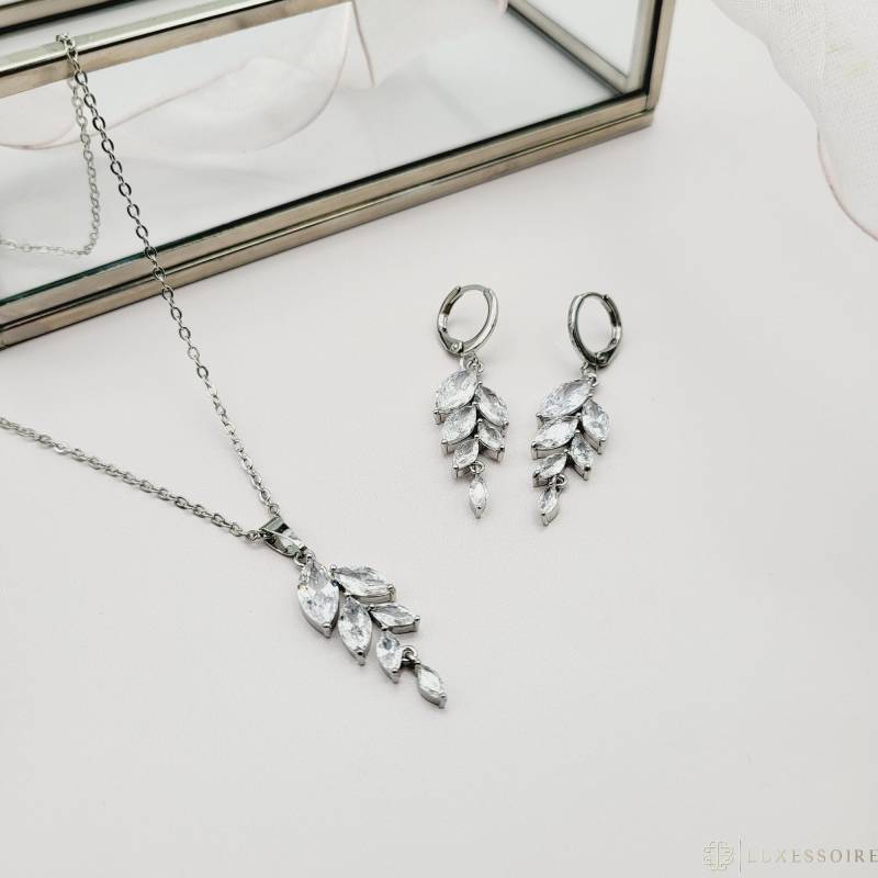 Zirkonia Schmuckset Geschenk Damen Brautschmuck Set Silber Hochzeitsschmuck Hochzeit Schmuck Mode von Luxessoire