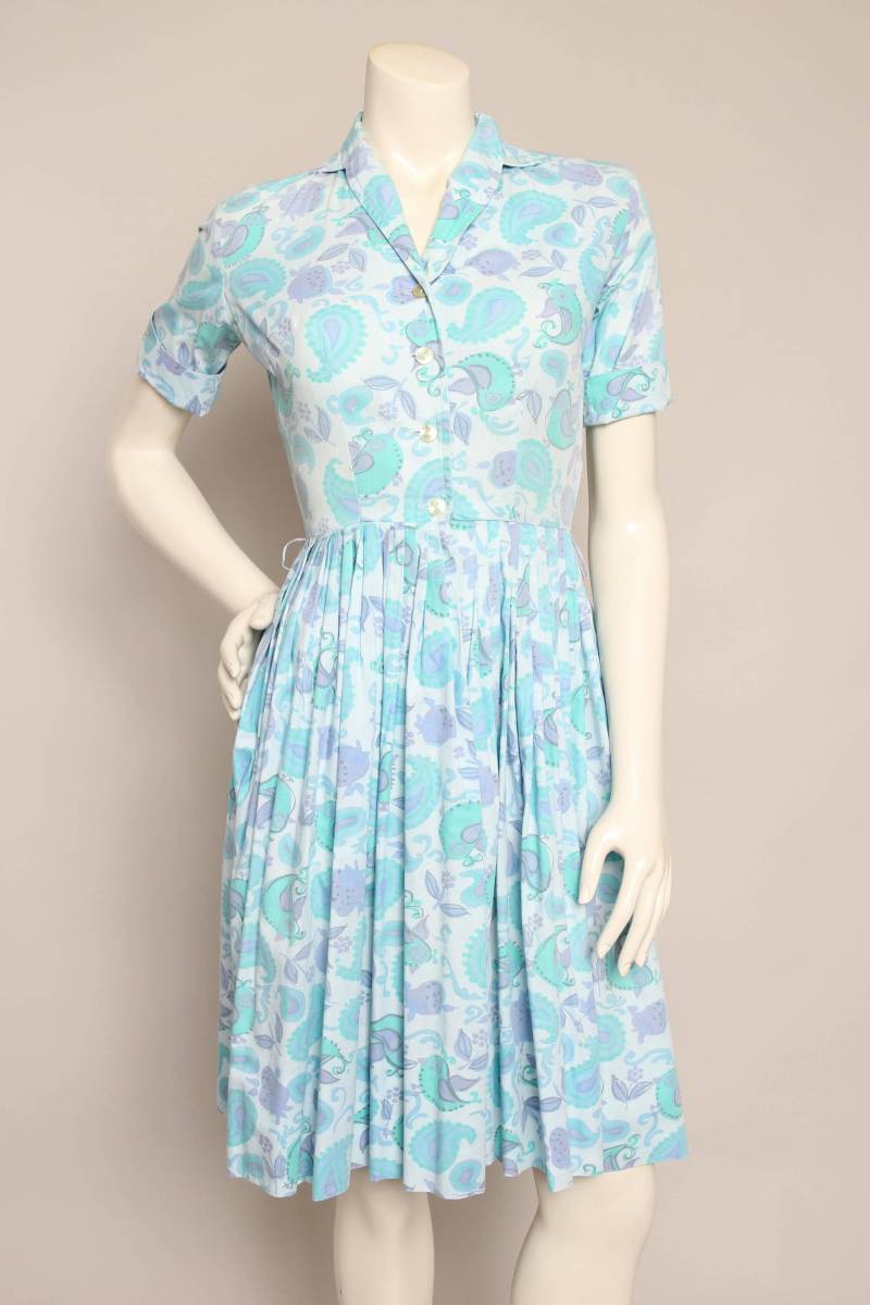 1950Er Jahre Kleid Im Erdbeer-Vogel-Print Baumwoll-Shirtwaist, Größe Xs/S von LuxieVintage