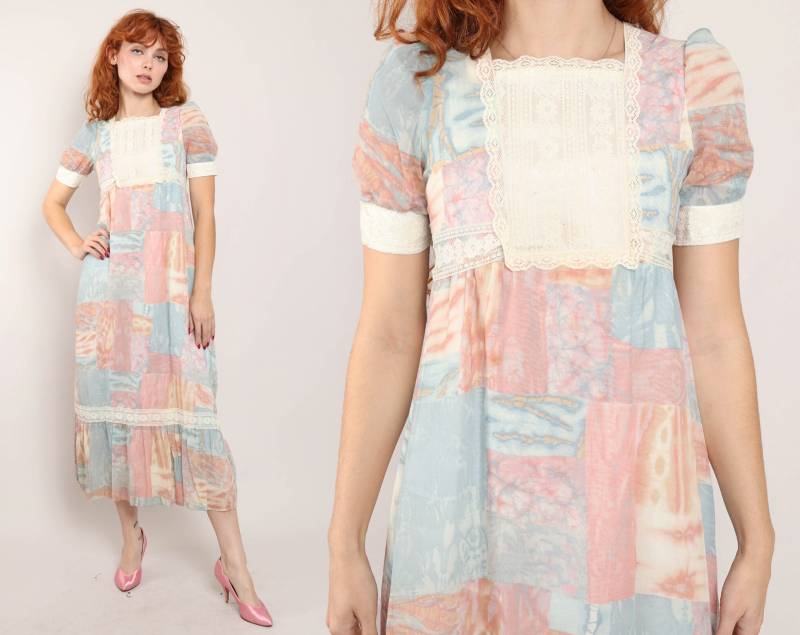 70Er Jahre Boho Maxi Kleid in Weiß R.a.r. Designermode, Mit Puffärmelchen, Grösse Xxs/Xs 70Er Jahre Boho Maxi Kleid in Weiß R.a.r. Designermode, Mit Puffärmelchen, Grösse Xxs/Xs von LuxieVintage