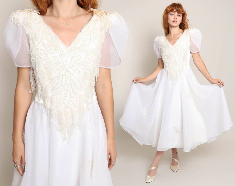 80Er Chiffon Perlkleid Xs S/Teelanges Brautkleid Tulpenärmelkleid Puffärmelkleid Chiffonkleid Hochzeit Klein 1980Er Jahre 80Er Chiffon Perlkleid Xs S/Teelanges Brautkleid Tulpenärmelkleid Puffärmelkleid Chiffonkleid Hochzeit Klein 1980Er Jahre von LuxieVintage