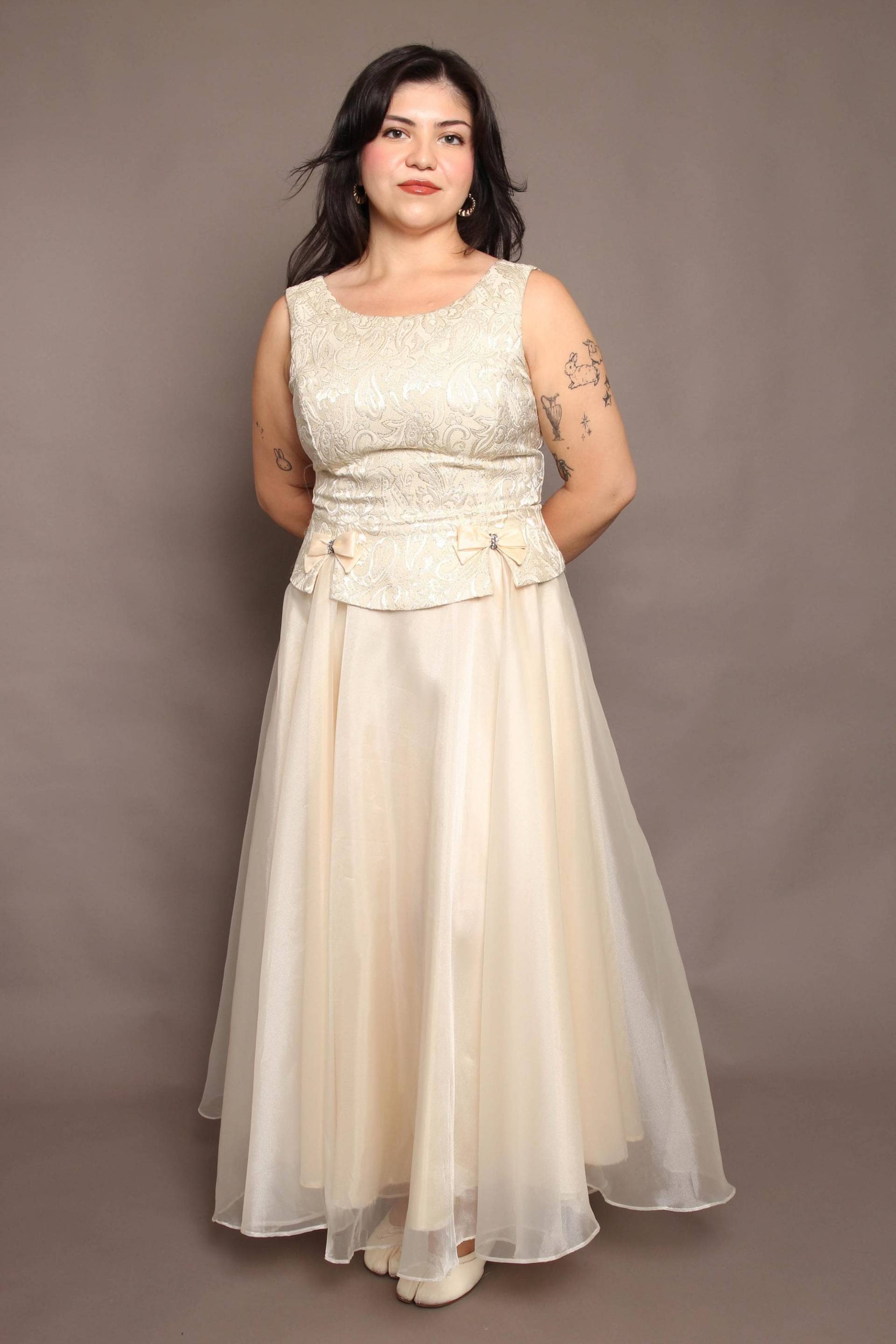 90Er Jahre Creme Organza Kleid Vintage Gold Brokat Mieder, Gr. L von LuxieVintage