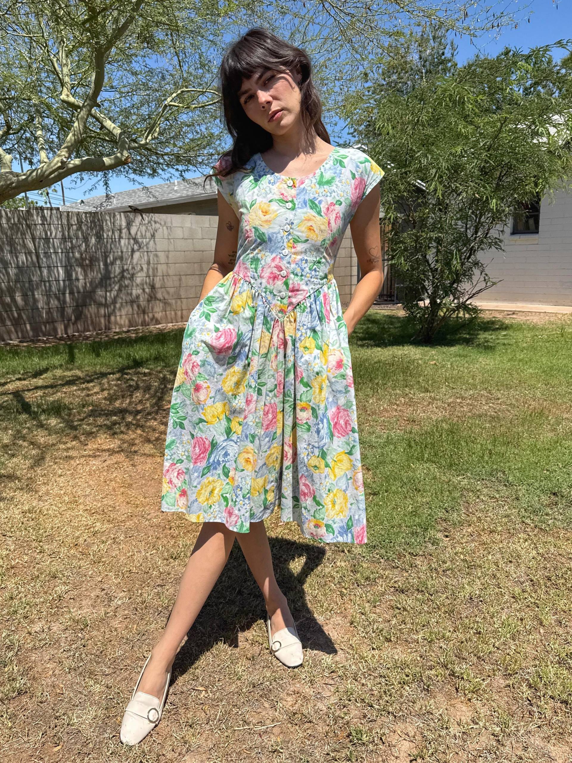 90S Geblümtes Baumwoll Midi Kleid Pastel Prairie Cottagecore, Größe Xs von LuxieVintage