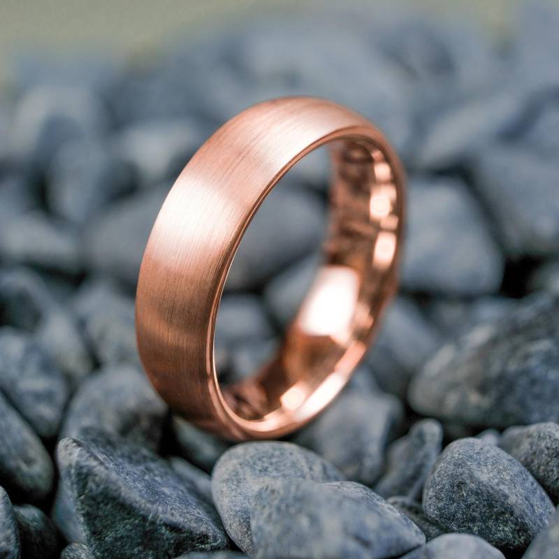 6 Mm Gebürsteter Rosegold Wolfram Ehering - Unisex Ring von LuxuriaJewelers