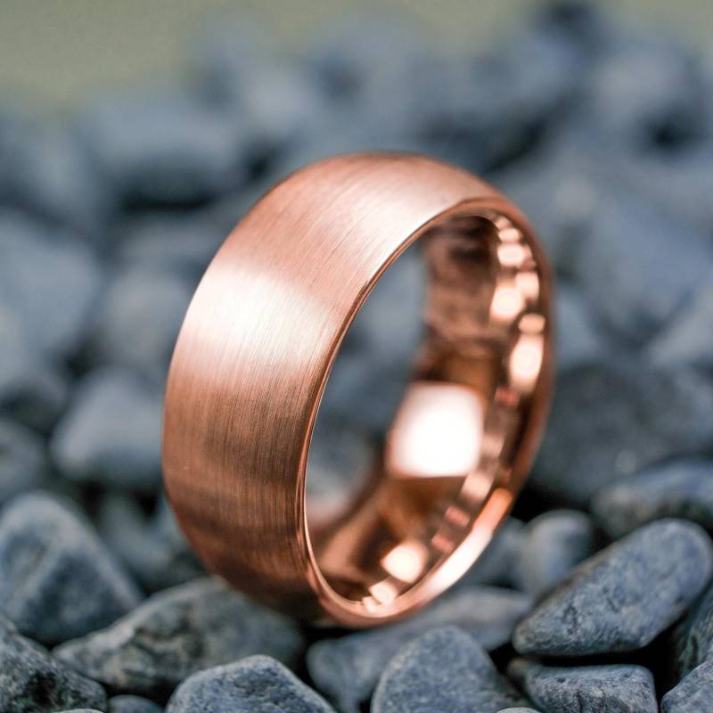 8 Mm Gebürsteter Rosegold Wolfram Ehering - Unisex Anpassbarer Ring von LuxuriaJewelers