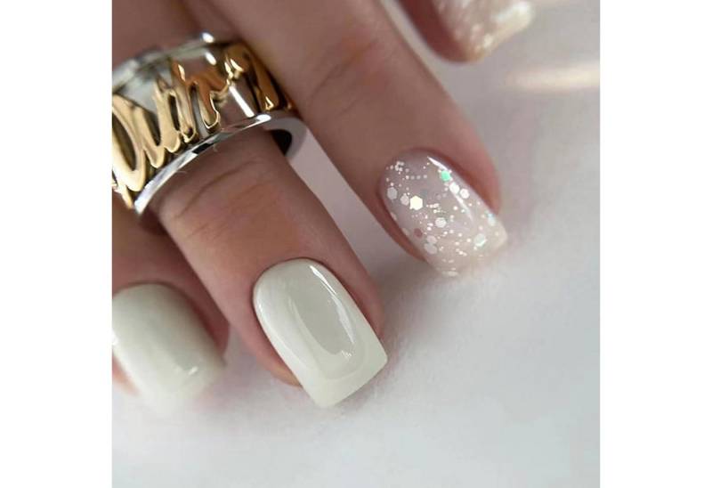 LuxusKollektion Kunstfingernägel 24 Stück Eckig Kurz French Tips Nägel, Rein Weiß Press on von LuxusKollektion