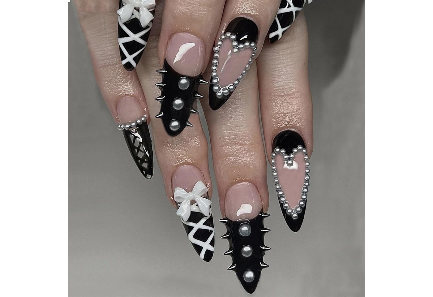 LuxusKollektion Kunstfingernägel 24 Stück Y2K Mittellange Almond Press on Nails mit schwarzer LuxusKollektion Kunstfingernägel 24 Stück Y2K Mittellange Almond Press on Nails mit schwarzer von LuxusKollektion