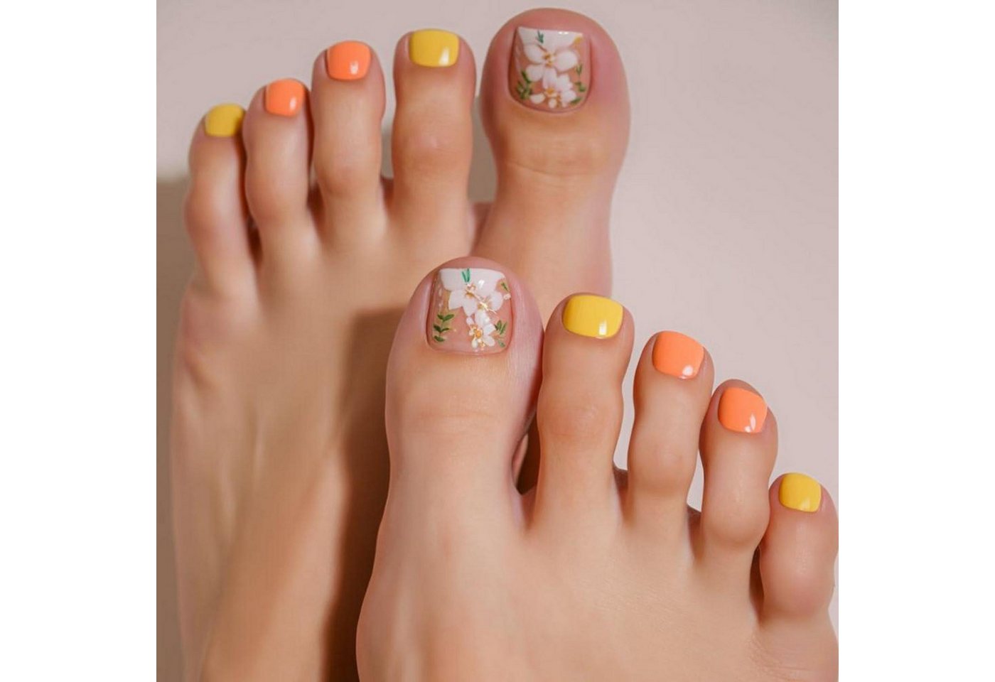 LuxusKollektion Kunstfingernägel Fußnägel falsche press on short almond Set B-Yellow 24pcs toenails von LuxusKollektion