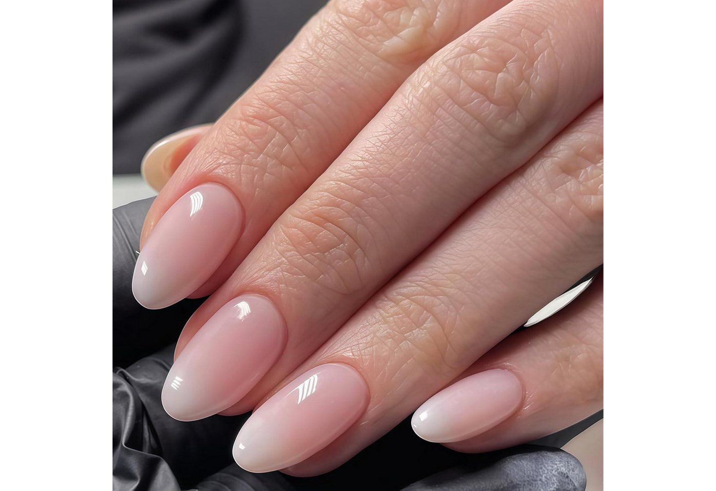 LuxusKollektion Kunstfingernägel Künstliche Fingernägel Kurz Oval Rosa Ombre Weiß Y11 von LuxusKollektion