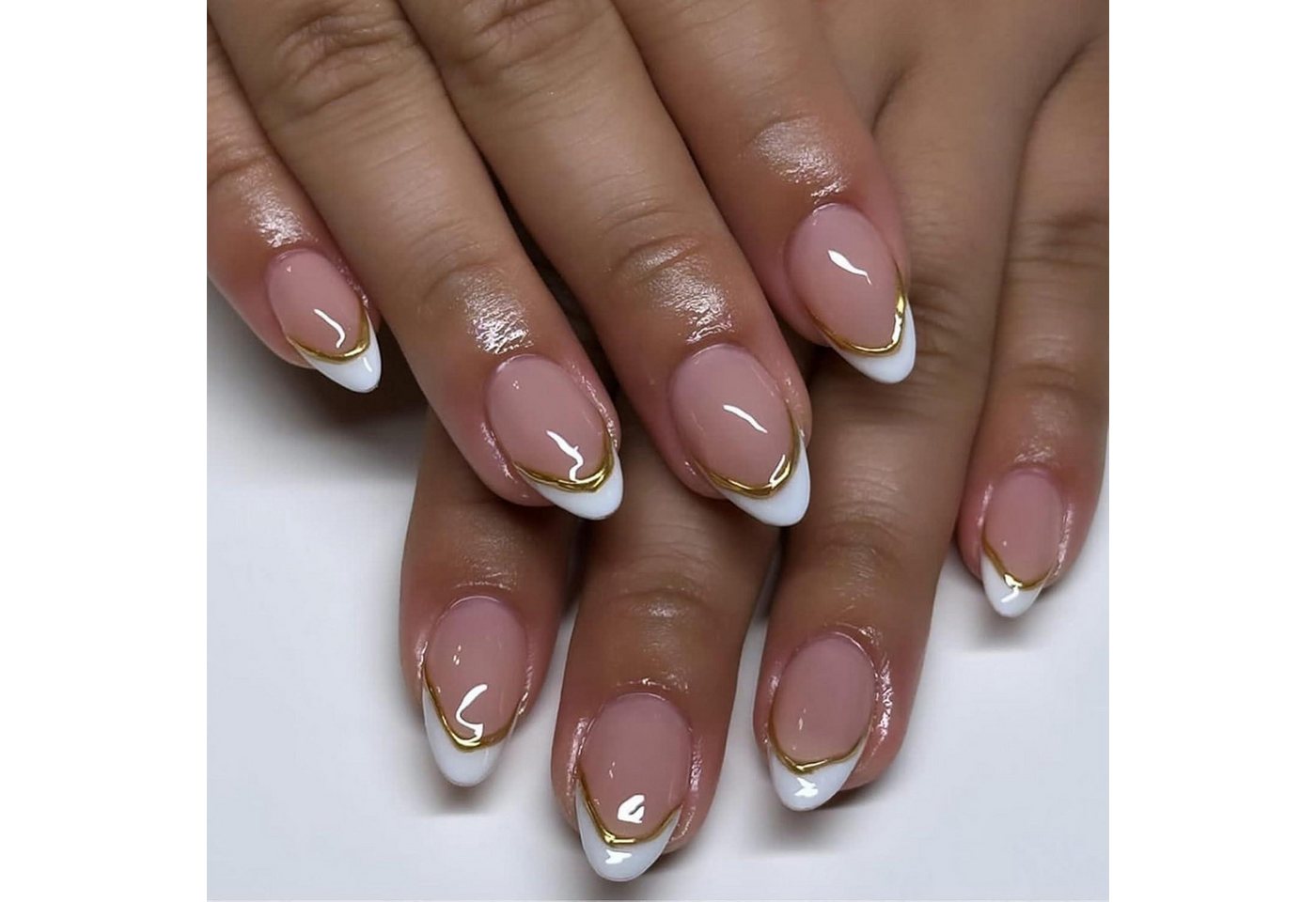 LuxusKollektion Kunstfingernägel Künstliche Nägel French 24 Stück kurz zum Aufkleben mit Feile von LuxusKollektion