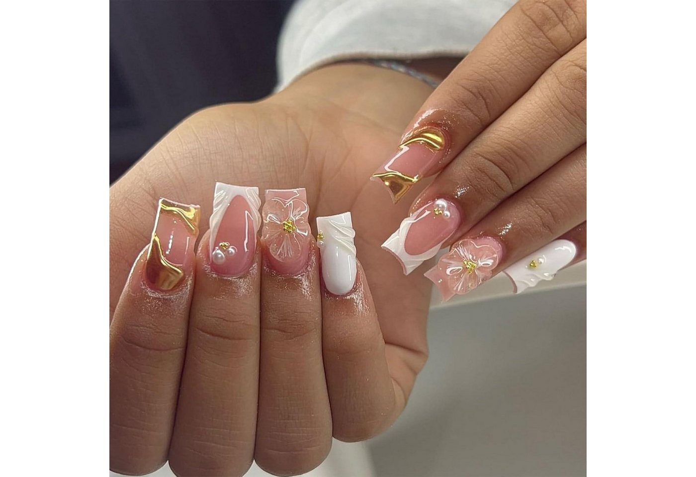 LuxusKollektion Kunstfingernägel Künstlicher Nagel 24er Set 3D Effekt Soft Gel Press on für Frauen von LuxusKollektion