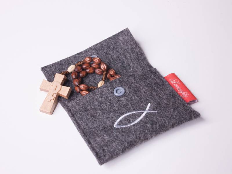 Rosenkranztäschchen Aus Reinem Wollfilz Rosenkranztäschchen Aus Reinem Wollfilz von Luxusfilz