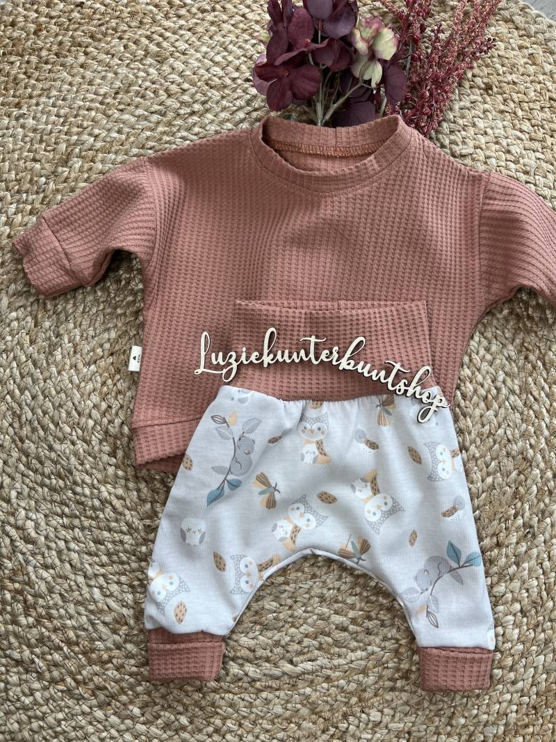 Baby Kinder Set Sweater Shirt Waffeljersey Verschiedene Größen Sweatshirt Eulen Babyset Geschenk Zur Taufe Babyparty Gender Neutral von LuzieKunterbuntshop