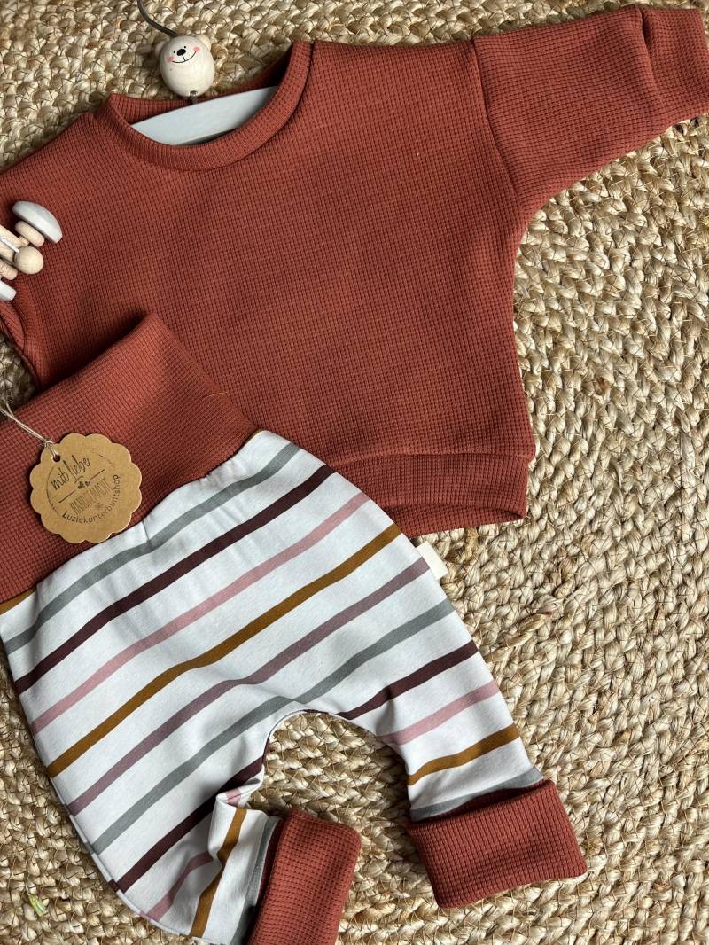 Baby Kinder Set Pumphose Gestreift Waffeljersey Sweater Sweatshirt Babyhose Babyshirt Genderneutral Babygeschenk Geburt Geburtstag von LuzieKunterbuntshop
