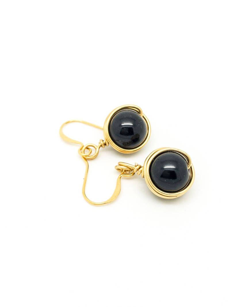 Ohrringe Schwarz - Schwarz-Ohrringe Gold Schwarz Draht Umwickelt Schwarzen Kristallohrringe Ohrringe Schwarz - Schwarz-Ohrringe Gold Schwarz Draht Umwickelt Schwarzen Kristallohrringe von Luzjewelrydesign
